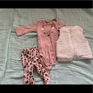Carters Newborn outfit